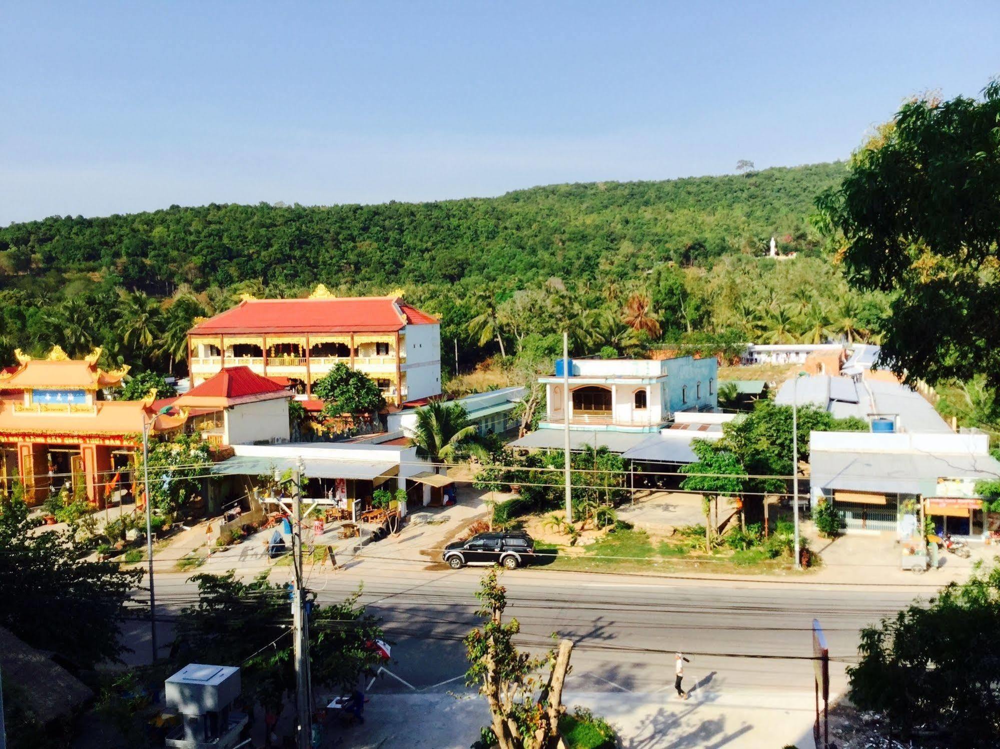 Klc Holidays Phu Quoc Hotel Экстерьер фото
